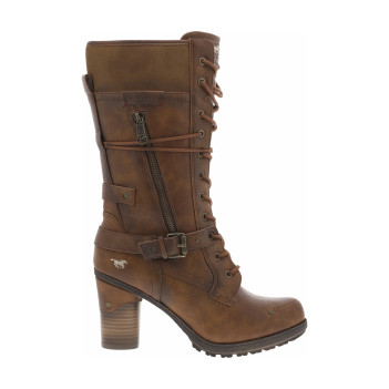 Bottes brunes à talon...