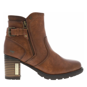 Boots cognac à talon...