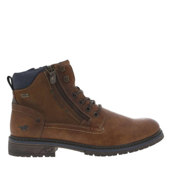 Boots brunes à talon...