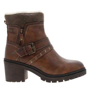Boots marron à talon...